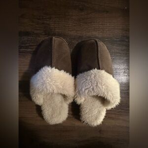 Cozy Brown and Cream Women's Slippers